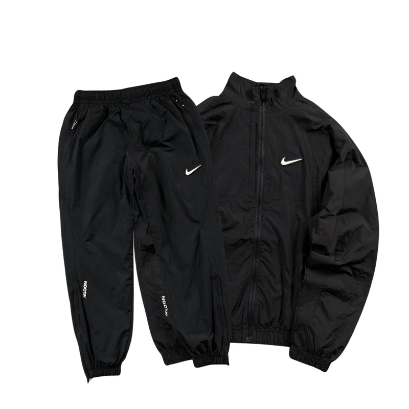 Conjunto Nike × Nocta "Black NRG"