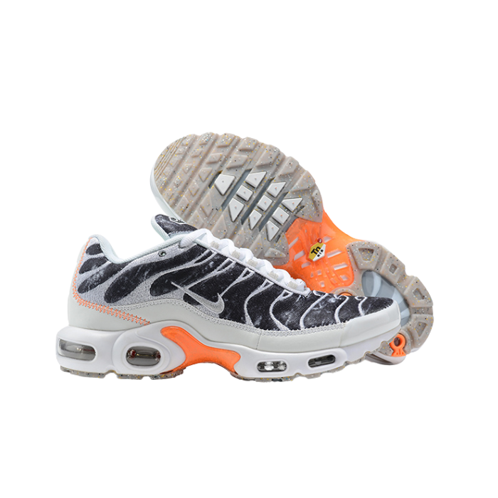 Air Max Plus TN1 “Essentials“