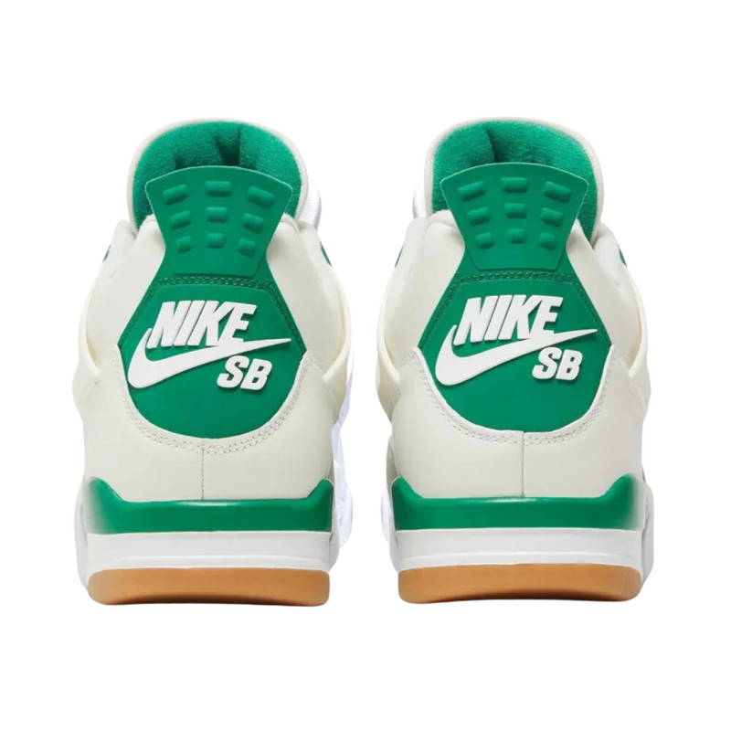 Air Jordan 4 "Pine Green"