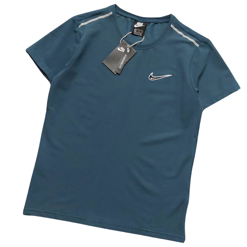 Camiseta Nike "fit swoosh"