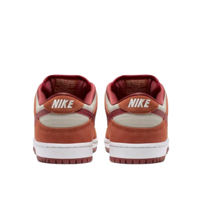 Nike Dunk SB “Dark Russet & Cedar“